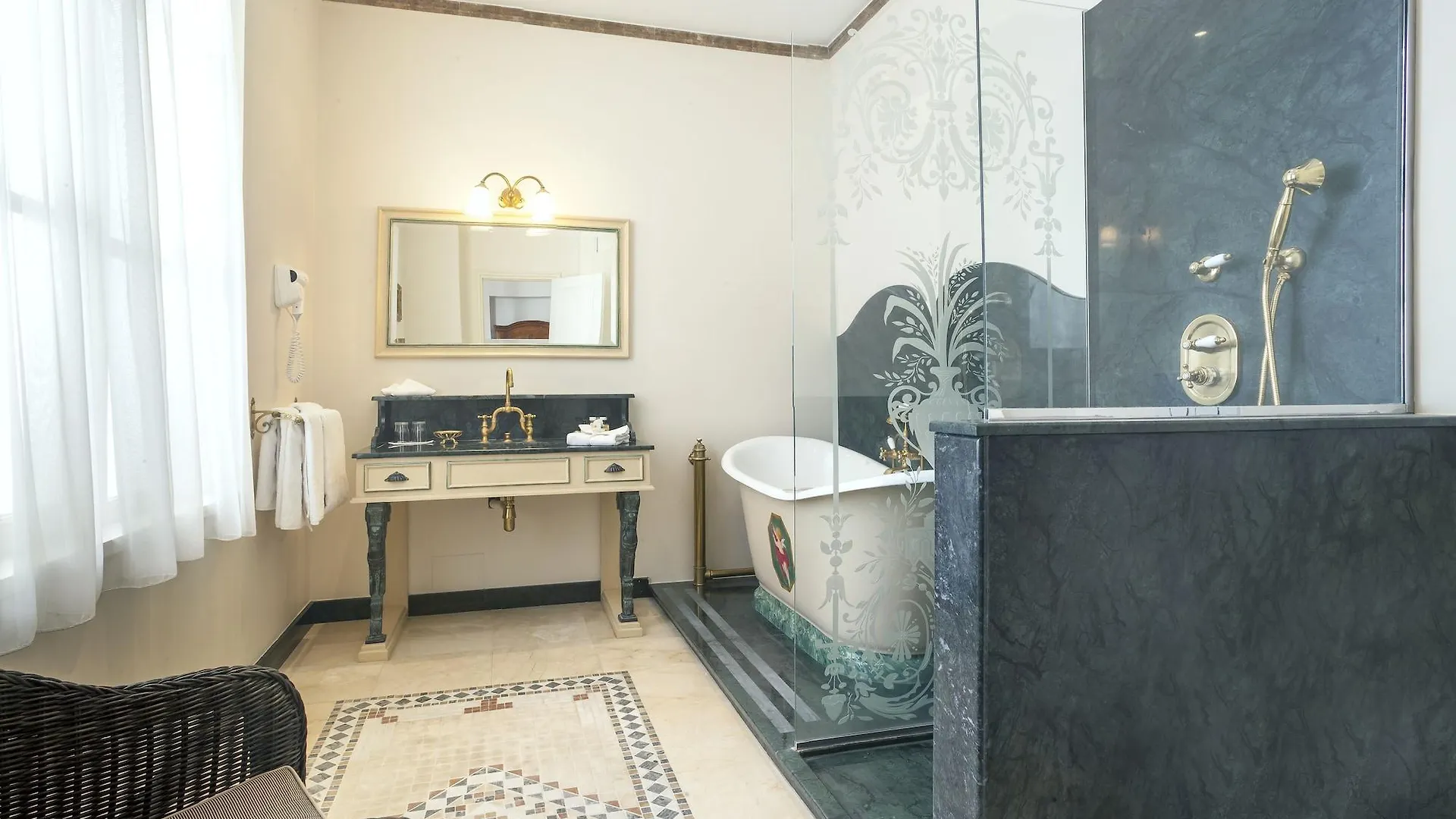 Hotel D'Angleterre Paris 3*,  France