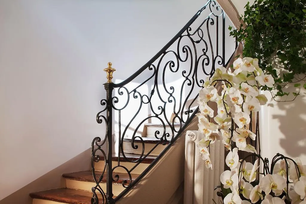 Hotel D'Angleterre Paris